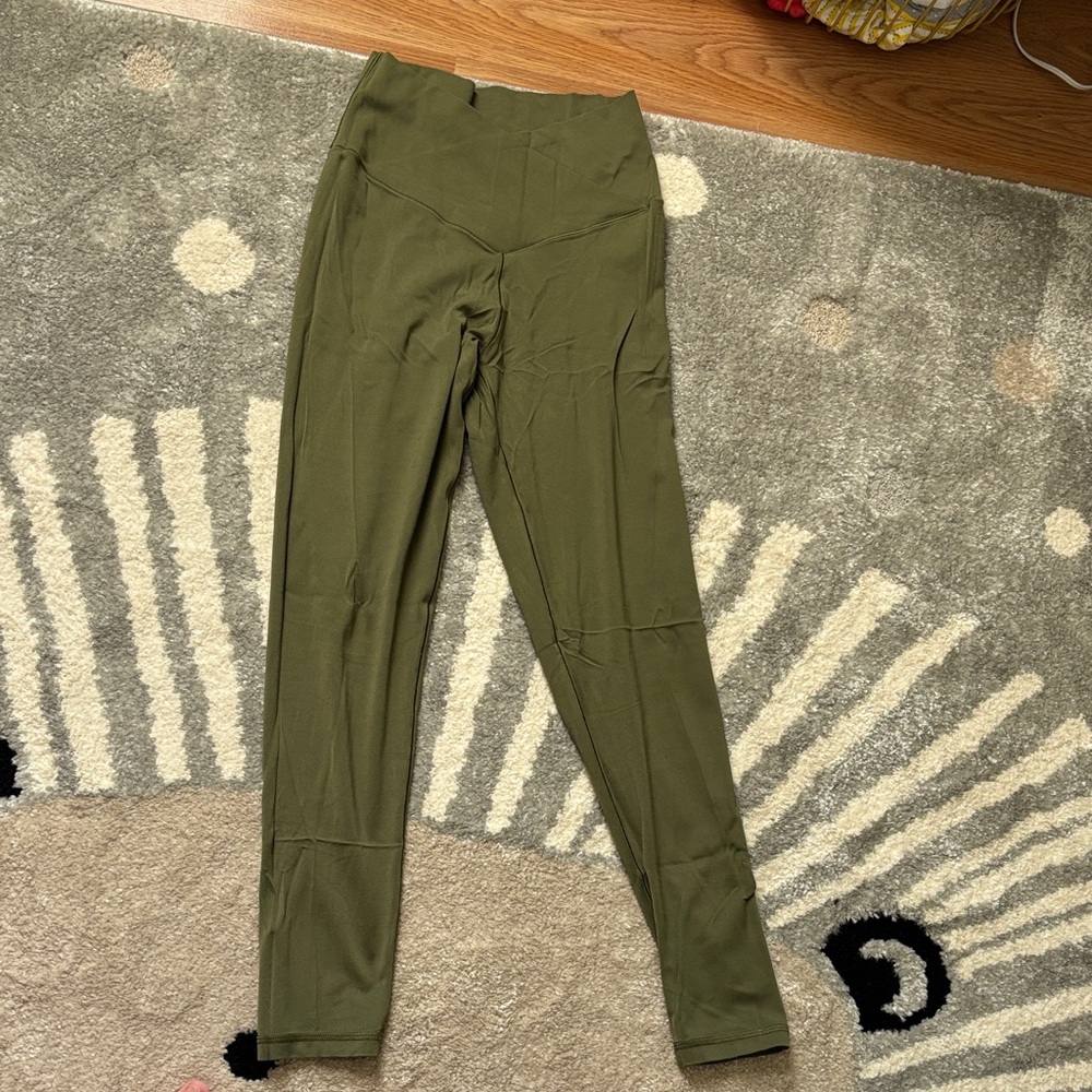 Offline Crossover Olive Women's Leggings
